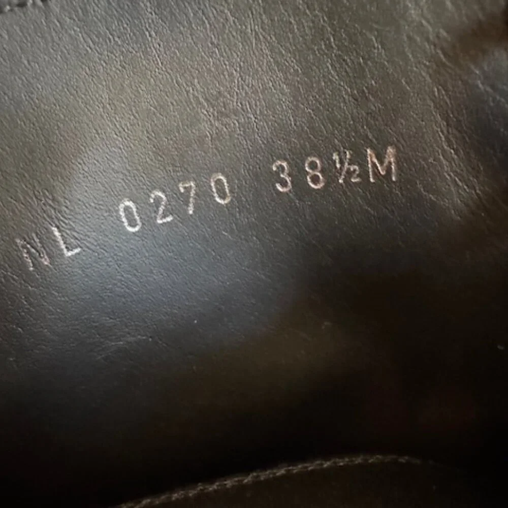 Louis Vuitton Women's Wonderland Flat Ranger Boots Leather - Picture 7 of 11